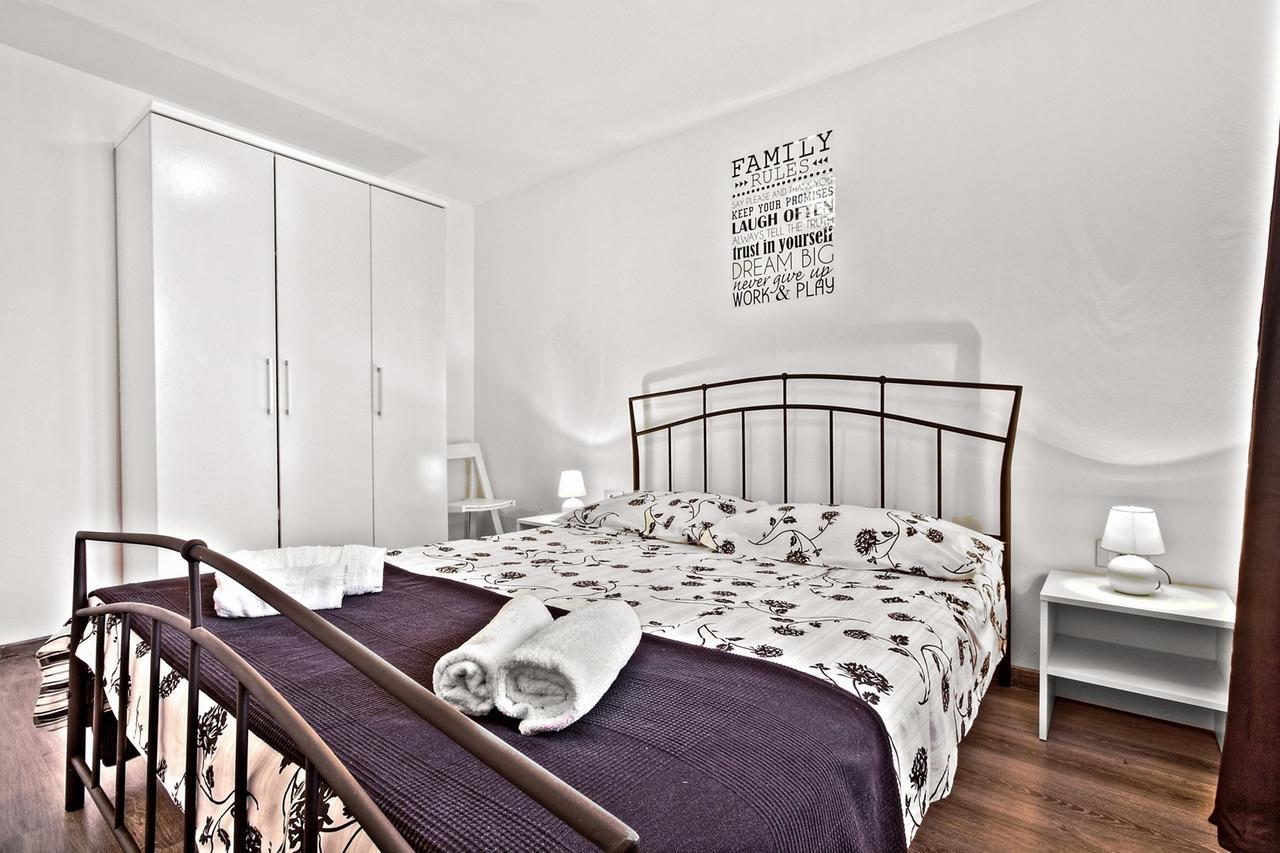Apartment Cici House With